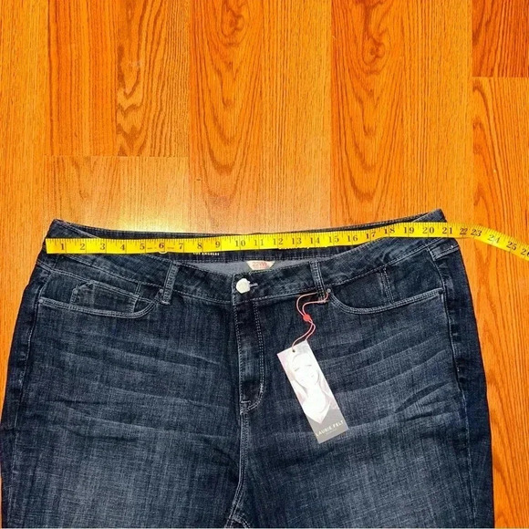 NEW Laurie Felt Jeans Sit 22WP Petite Classic Boyfriend Dark Wash Denim Blue - Picture 11 of 14